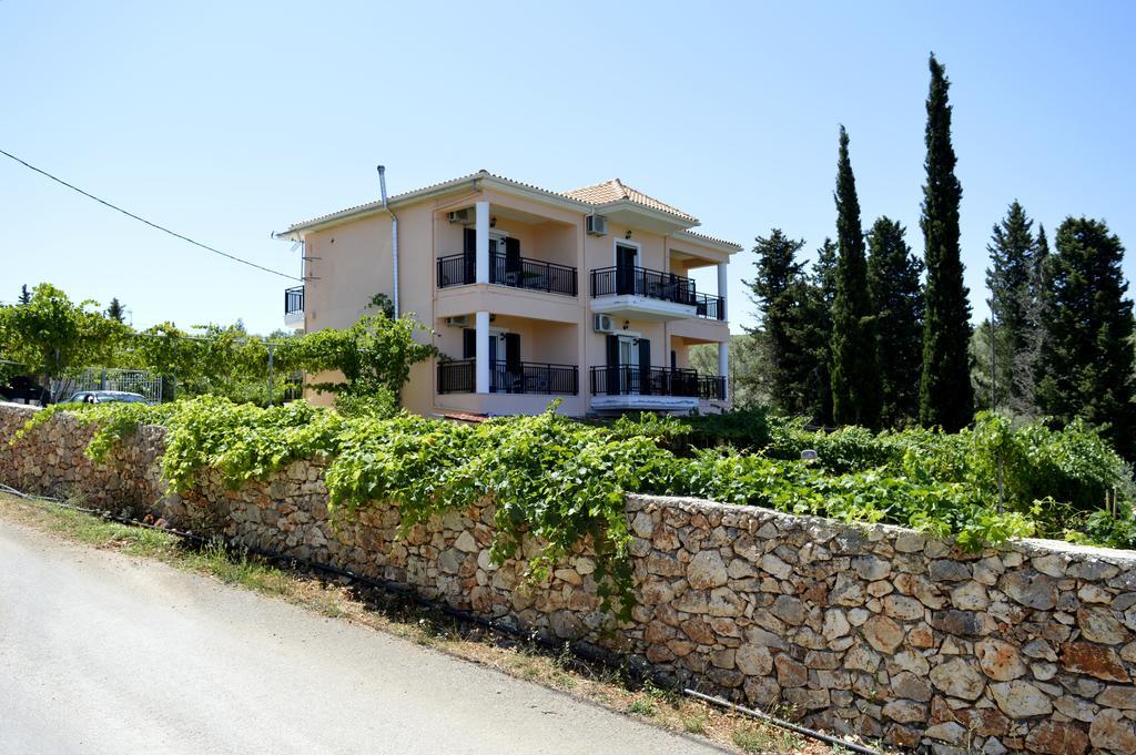 Despoina Rooms Tsoukaládhes Exterior foto